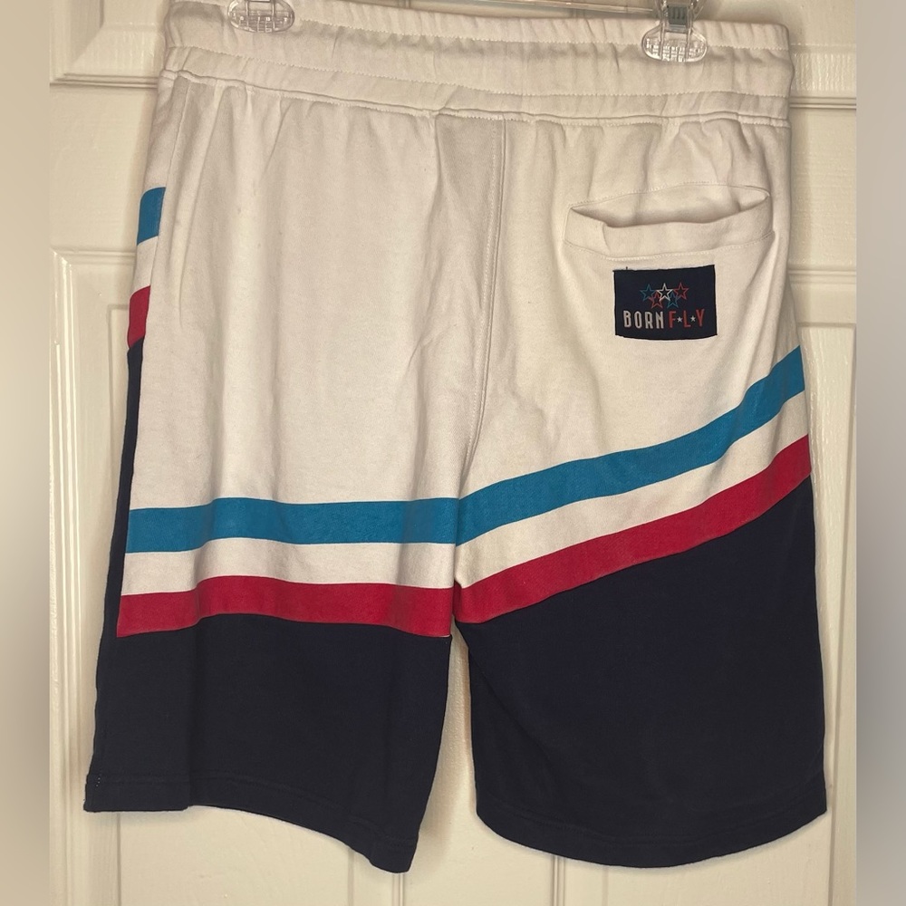 Men shorts - Picture 2 of 2